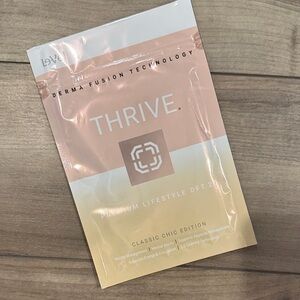 Thrive Classic Chic DFT Patch in Peach and White